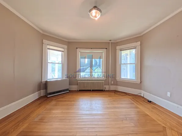 241 State St #1, Augusta, ME 04330