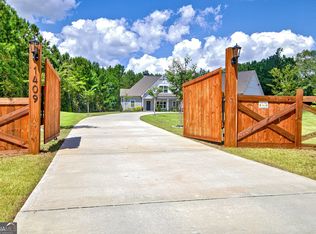 1409 Rockhouse Rd, Senoia, GA 30276
