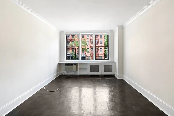 Rented by Corcoran | media 22