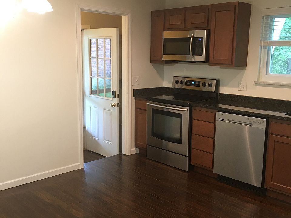 1st image of 10917 Lemarie Dr