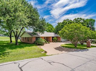 3801 Nocona Dr, Granbury, TX 76049