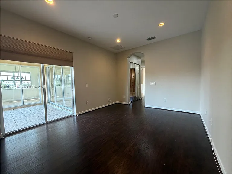 8344 NW 127th Ln #26-F — Photo 5