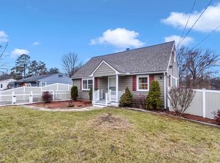 192 Gardens Dr, Springfield, MA 01119