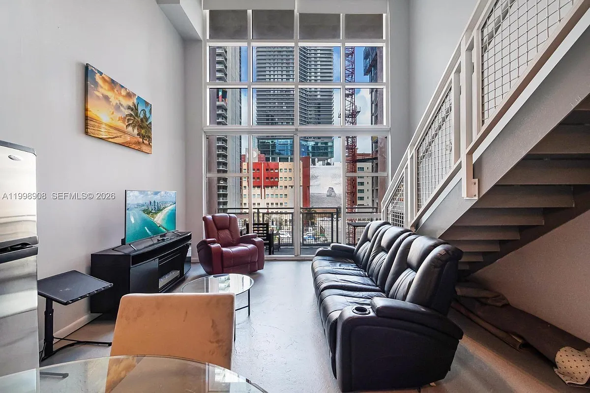 Building Photo - 244 Biscayne Blvd #445