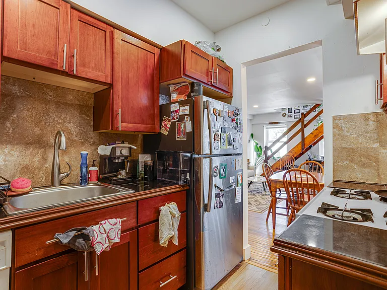 2213 Green St #B3 — Photo 7