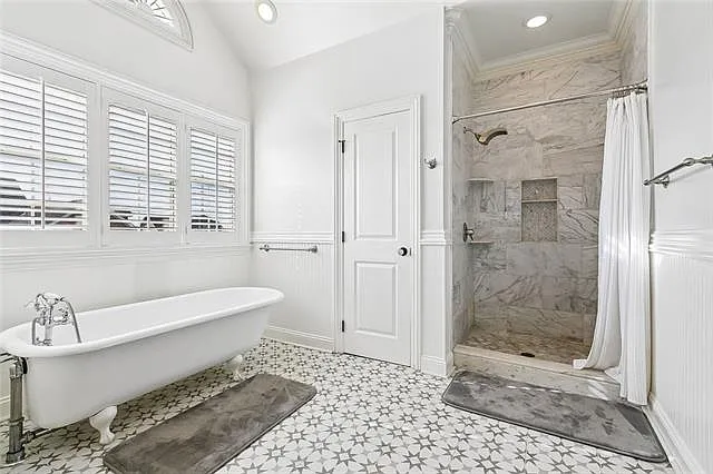 221 Spring Rose Dr — Photo 10