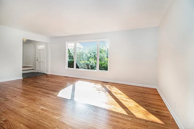 2230 S 7th St — Photo 5