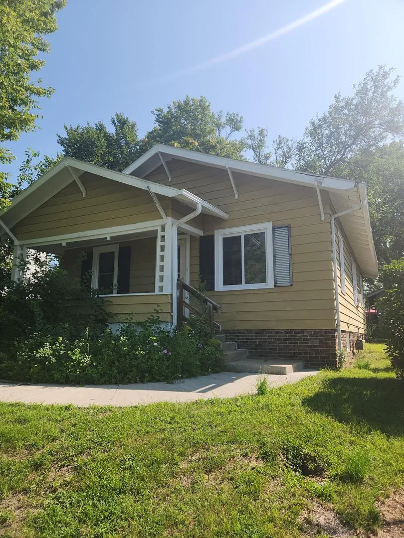 Northside 2 bedroom, 1 bathroom for rent — Photo 1