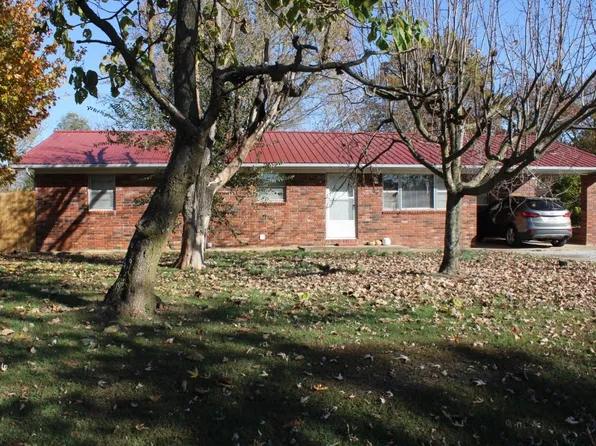 2826 Salmon Ln, Harrison, AR 72601