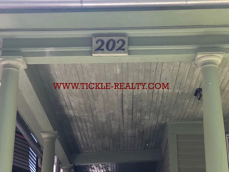 202-204 Meigs St — Photo 3
