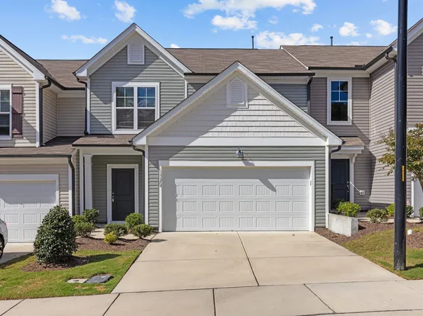 1106 Tigerlily Way, Durham, NC 27703