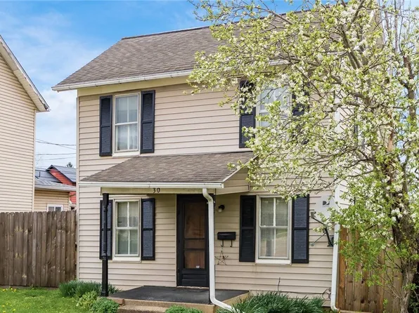 30 Spring St, Roseville, OH 43777