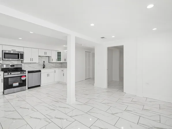 6610 S Saint Lawrence Ave #G, Chicago, IL 60637