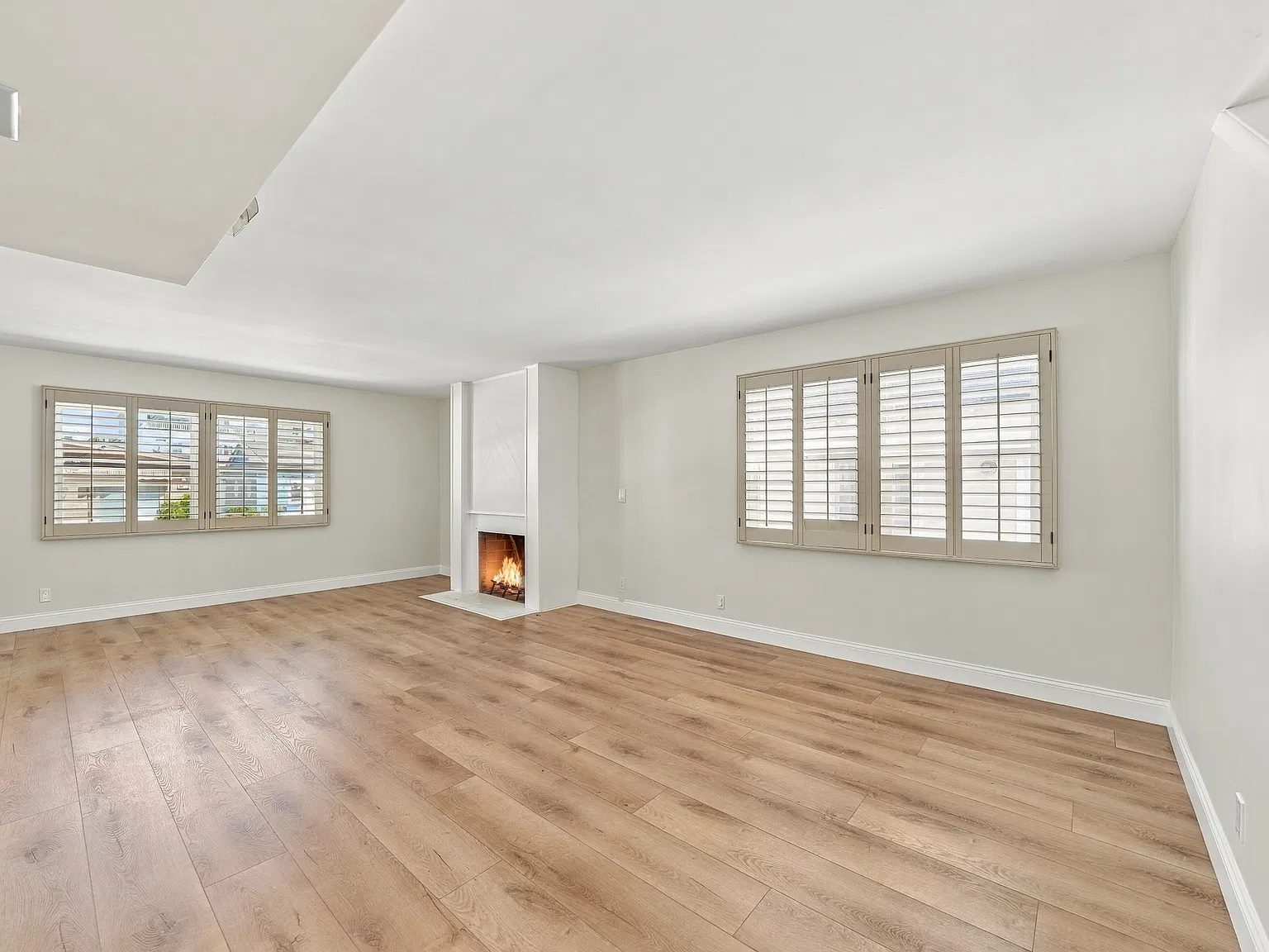 3 bed, 1626 sqft, $10,000 — Photo 4