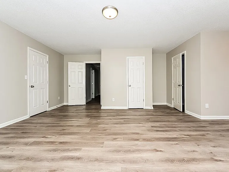 4305 Ward Bluff Dr — Photo 15