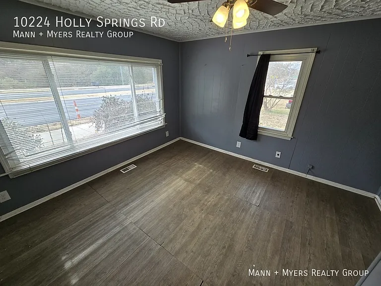 10224 Holly Springs Rd — Photo 19