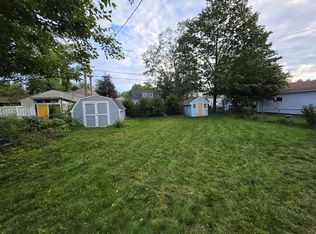 112 E 24th St, Holland, MI 49423