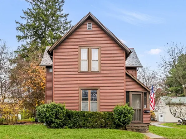 217 Coshocton Ave, Mount Vernon, OH 43050