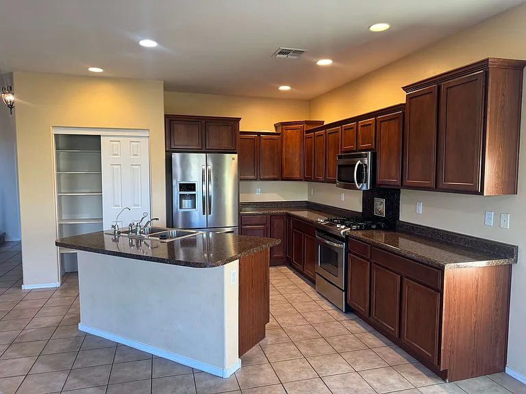 6041 S Raven Rock Rd — Photo 22