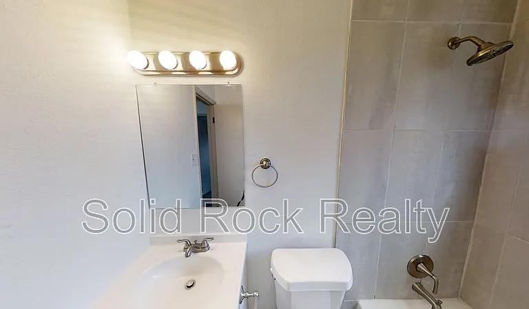 1027 Westmoreland Rd #4 — Photo 6