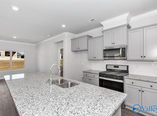 22079 Chancery Ln, Athens, AL 35613