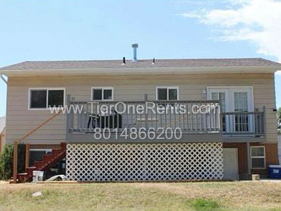 3rd image of 1115 E Larkspur Dr Unit A