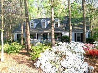 4450 Inns Brook Dr, Snellville, GA 30039