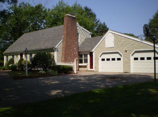 365 Metcalf Rd, North Attleboro, MA 02760