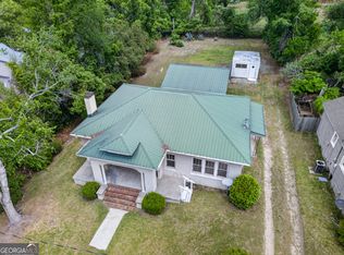 417 E Sellers St, Douglas, GA 31533