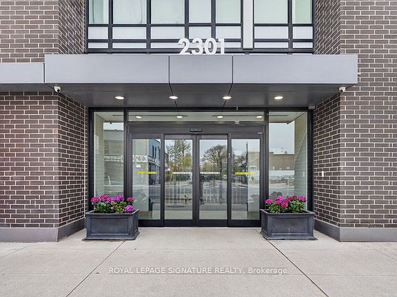 3rd image of 2301 Danforth Ave #109