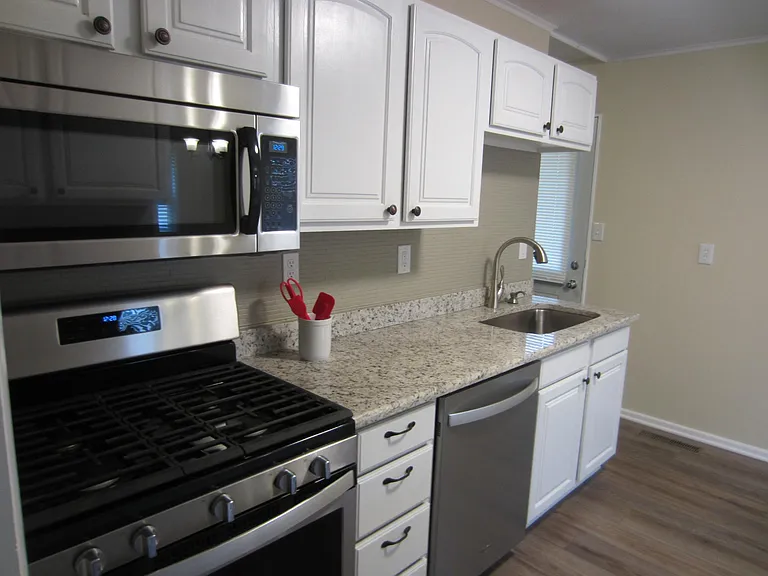 1415 Old Mill Rd — Photo 6