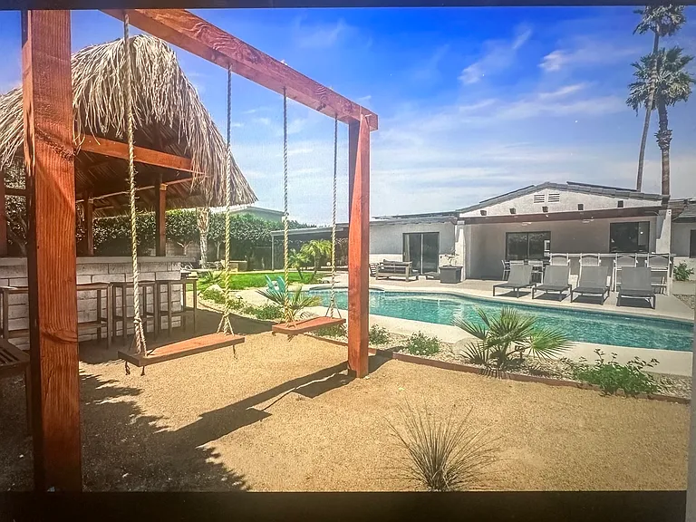 2303 E Desert Park Ave — Photo 31