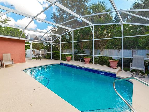 3rd image of 5667 Autumn Chase Cir