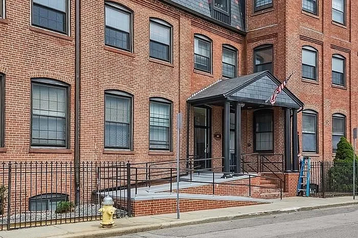10 Weston Ave #203 — Photo 2