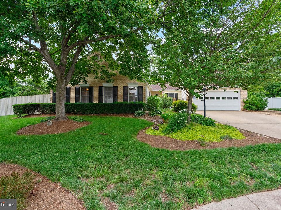 1st image of 8634 Bannerwood Dr