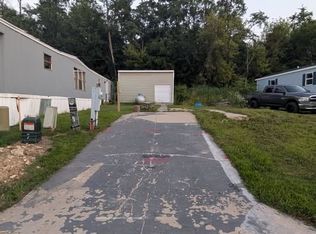 15462 Lewis Rd Trailer 20, Dubuque, IA 52002