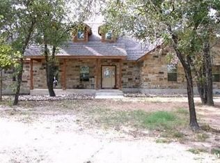 109 Legacy Way, La Vernia, TX 78121