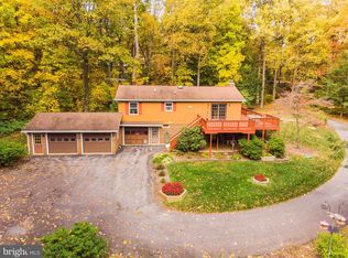 11601 Hopkins Ln, Smithsburg, MD 21783