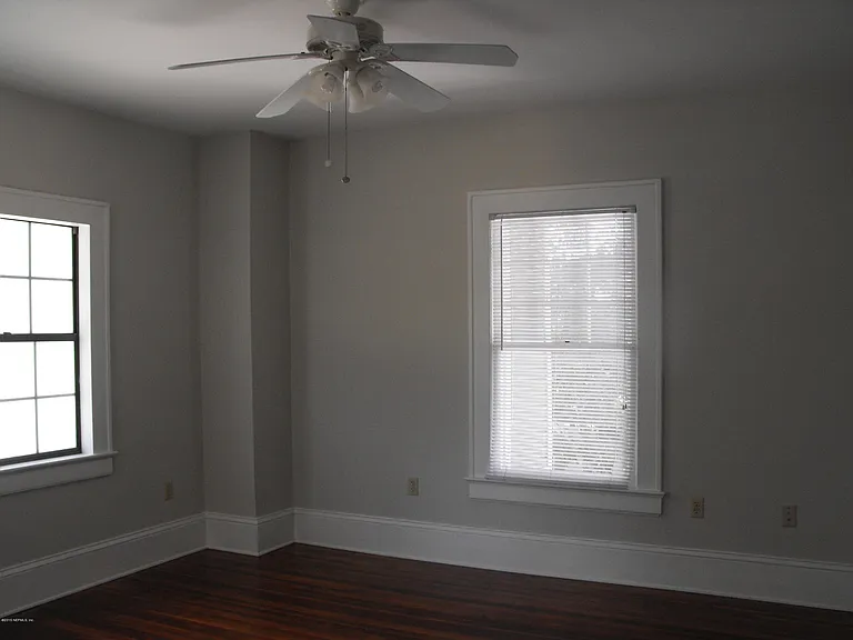 756 Stockton St — Photo 29