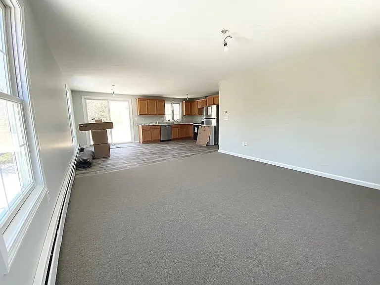 1078 Main St #2 — Photo 3