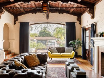 7 37th Pl, Long Beach, CA, 90803