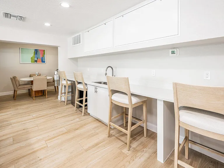 Altamira Place Apartment Homes — Photo 27