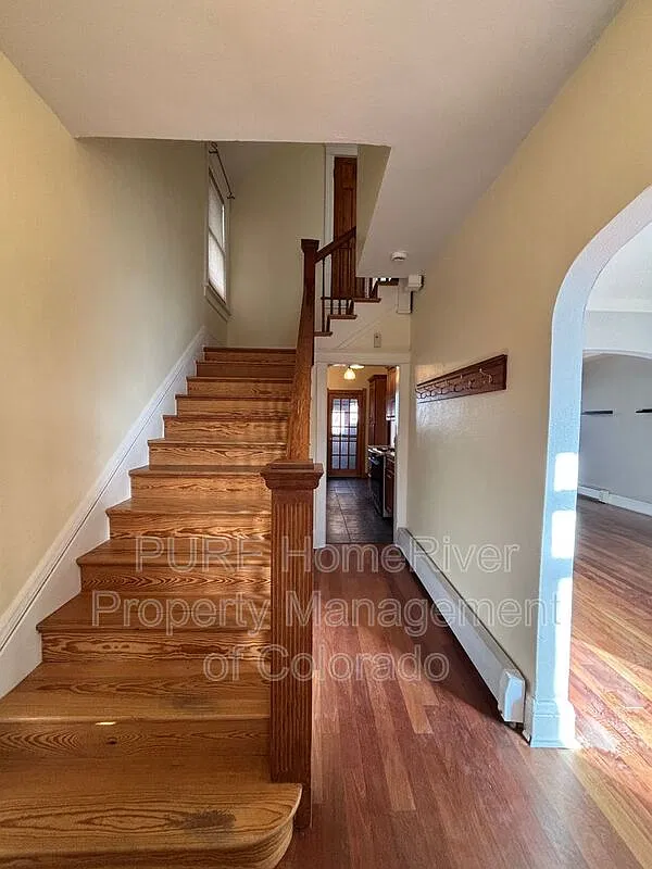 2 bed, 1.0 bath, 1700 sqft, $2,400 — Photo 4