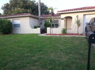 9624 Lakeside Ln, Port Richey, FL 34668