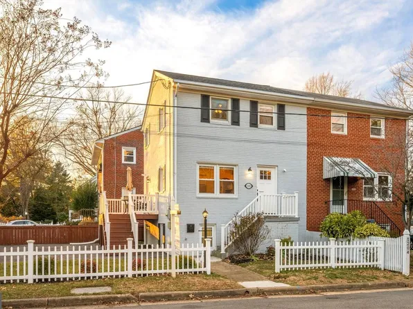 1202 Newton St, Alexandria, VA 22301
