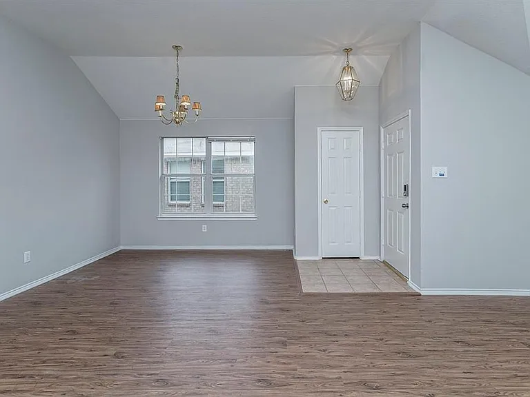 8448 Prairie Fire Dr — Photo 12
