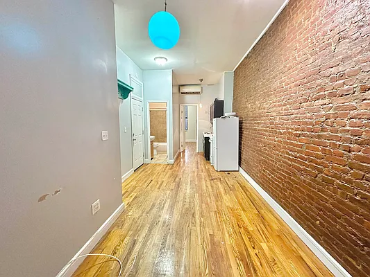 Rented by Doorway NYC, LLC | media 12