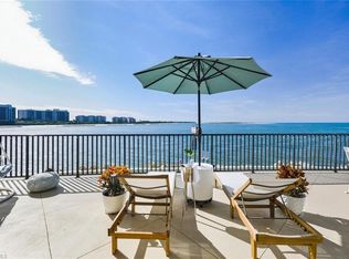 601 La Peninsula Blvd #601, Naples, FL 34113