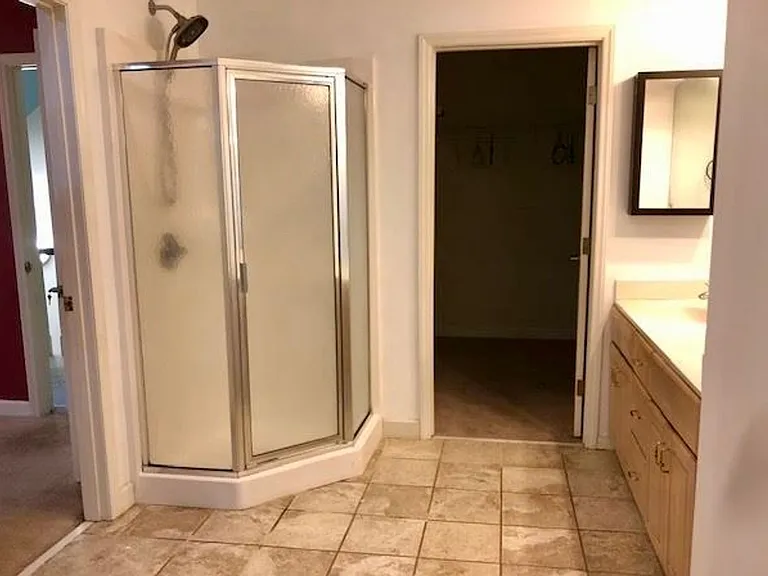 4916 Gold Crest Dr — Photo 14