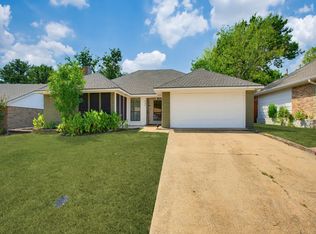 5101 Brookview Dr, Sachse, TX 75048